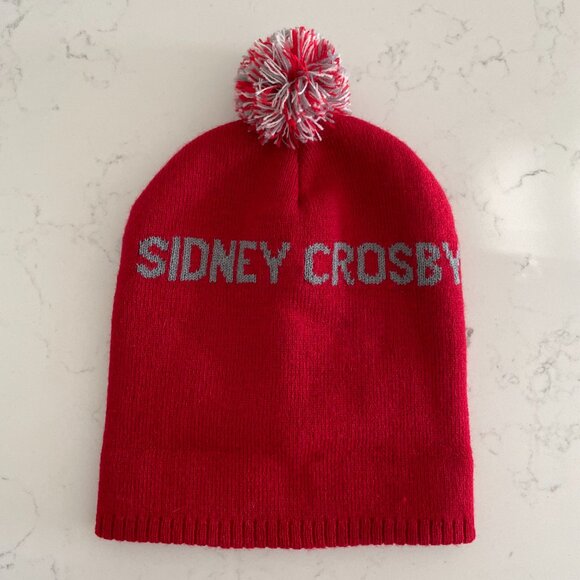 Tim Hortons Sidney Crosby Knit 100% Acrylic Toque w Pom Pom Red Grey White Sz OS - Picture 7 of 10